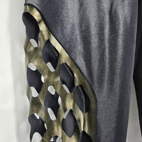 Blackmilk Double Dare Ya Coated‎ Black Cut Out Leggings - Picture 8 of 16